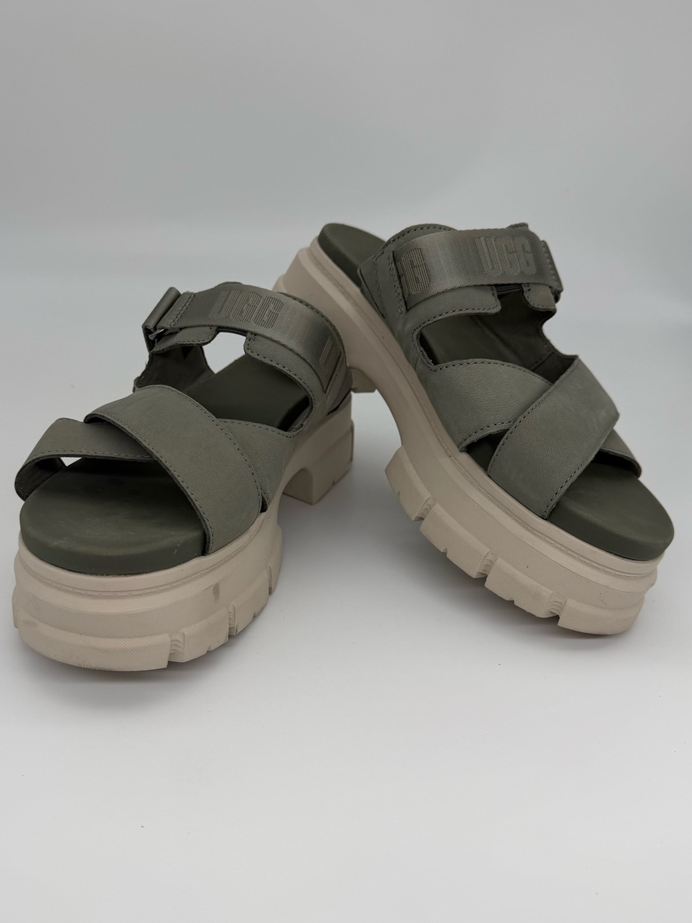 NIB UGG Ashton Slide Platform Sandals Moss Green / Sand | Women’s Size 10 - Picture 3 of 8